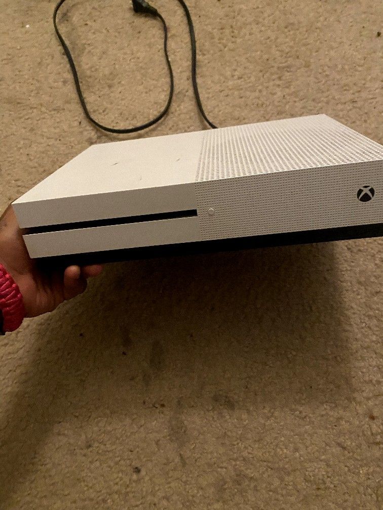 Xbox One S