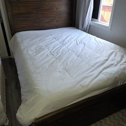 Queen Bed Mattress And Dresser