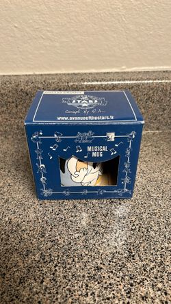 Avenue of the Stars Musical Mug Featuring Droopy Dog