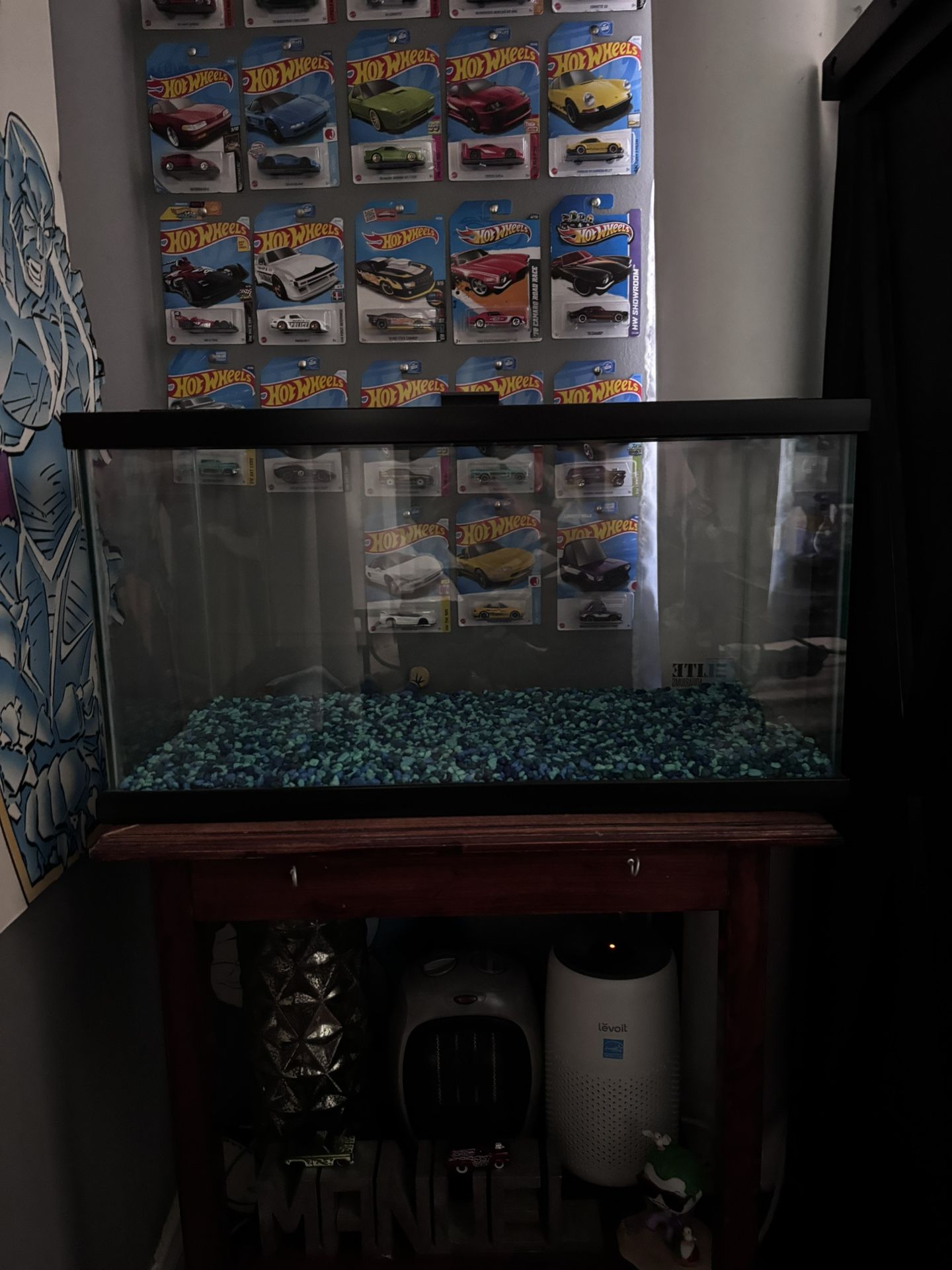 Fish tank