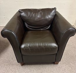 Macy’s Italsofa Italian Leather Club Chair