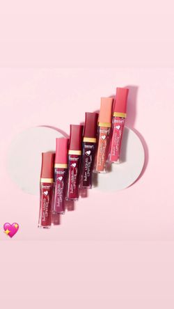 Romantic Beauty Mayte Lipsticks 