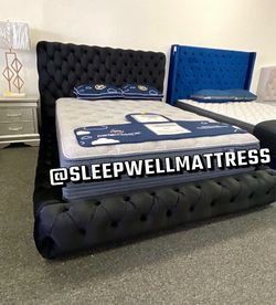 King. Bed frame with mattress