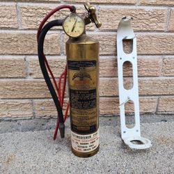 Fire Extinguisher 