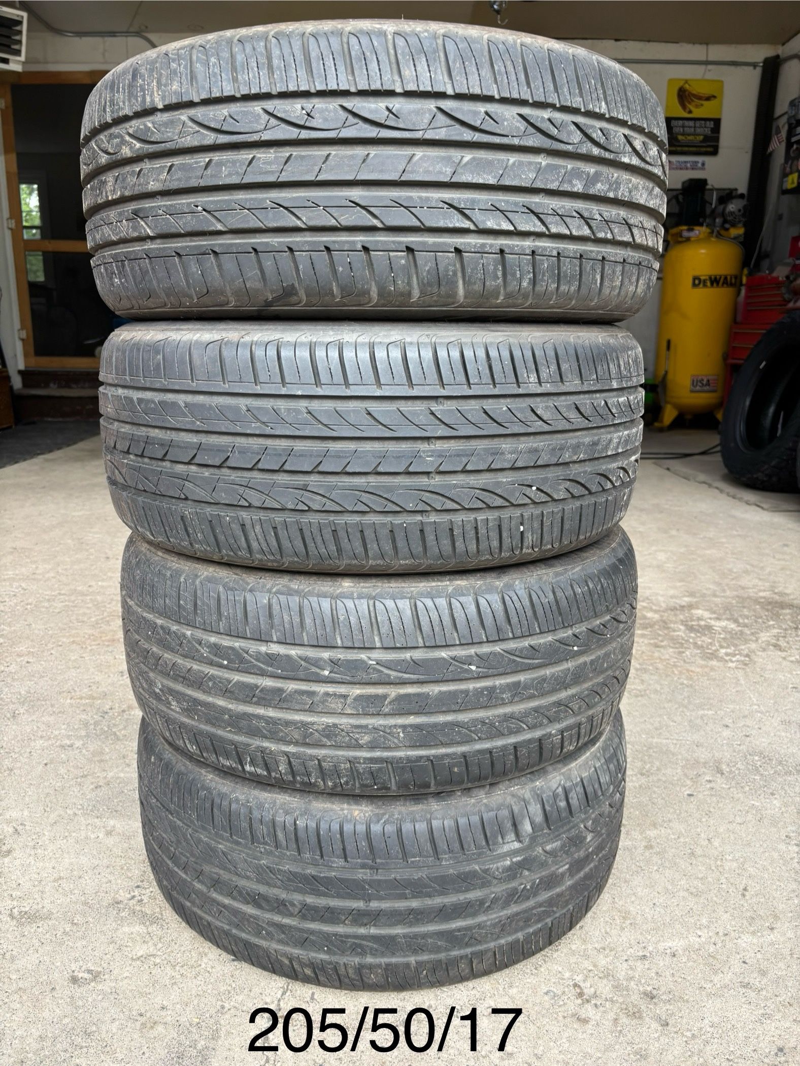 (4) - 205/50/17 Hankook Ventus S1 Noble2 All Season Tires