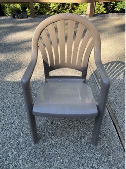 4 Heavy Duty Commercial Grade Stackable Fan-back Plastic Resin Arm Chairs Taupe Tan