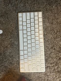 Apple wireless keyboard