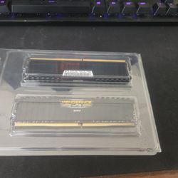 16GB(2x8GB) DDR4 3000MHz RAM
