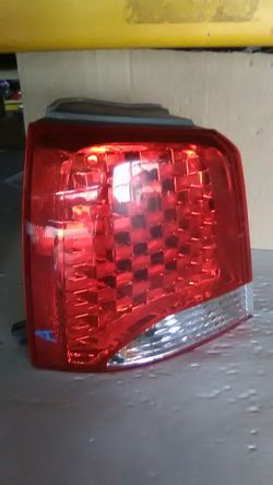 2011 KIA SORENTO TAILLIGHT LH