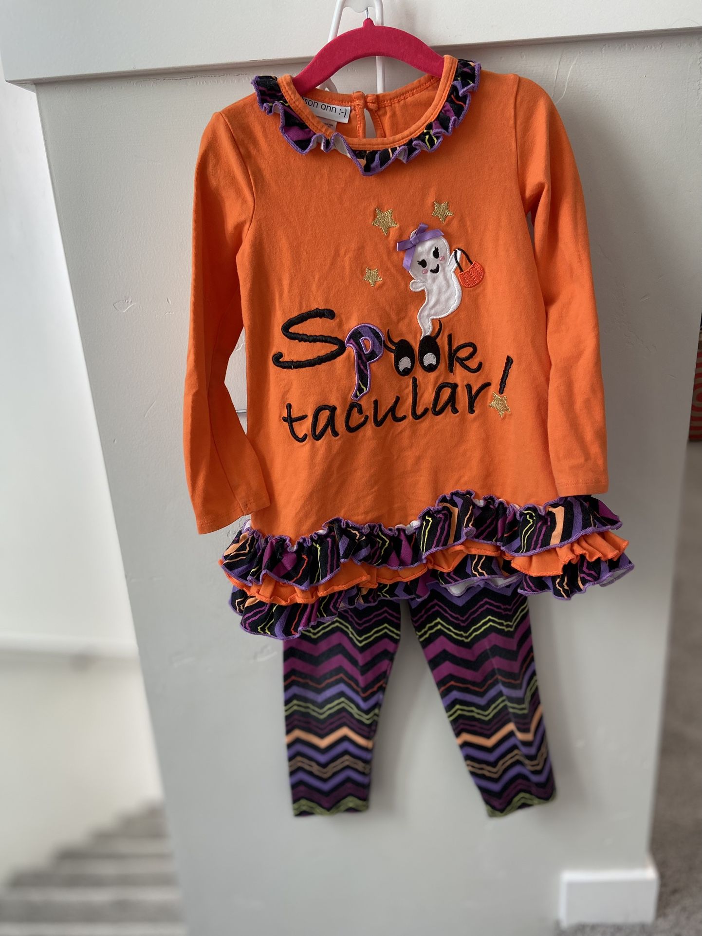 Spook-tacular toddler Halloween Outfit