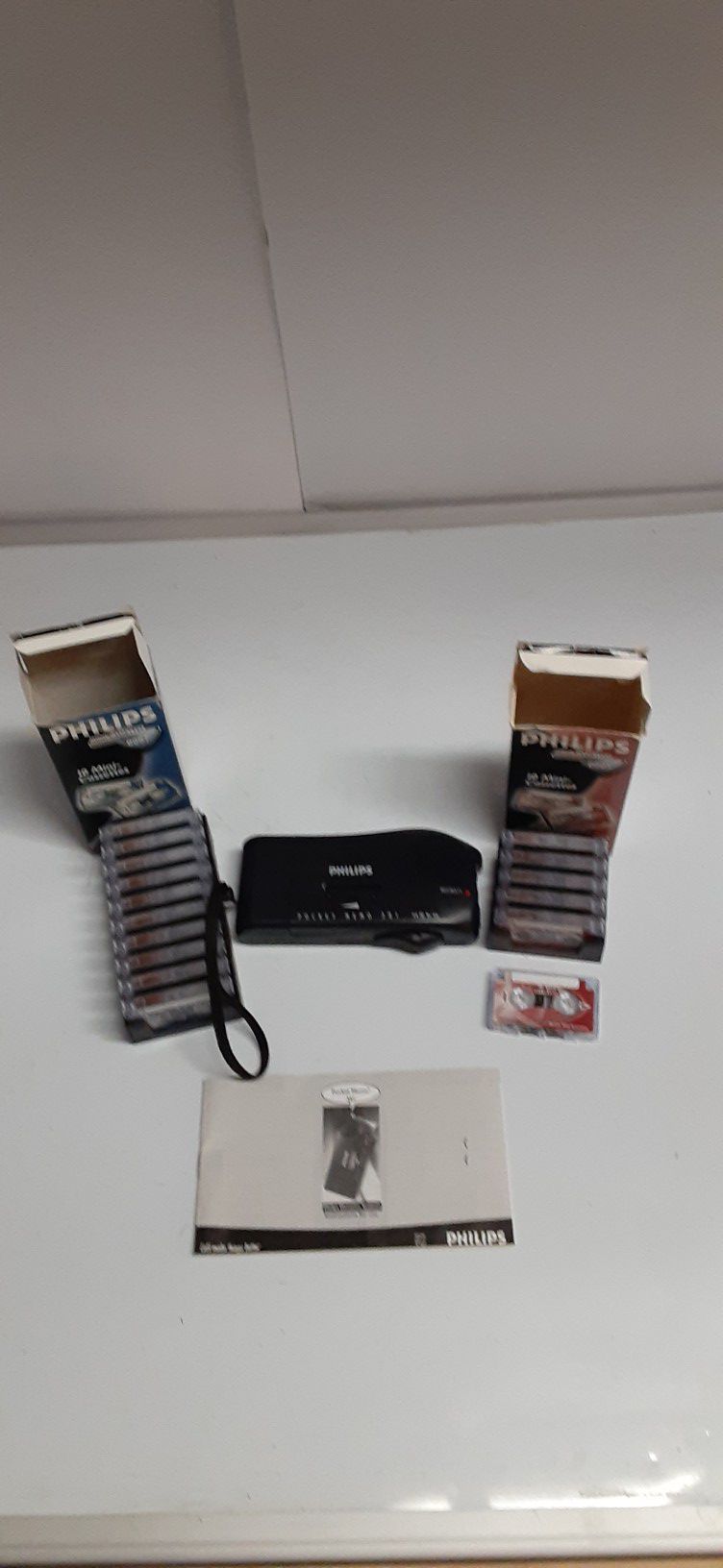 Classic Philip's 381 Pocket Memo Mini Cassette Voice Recorder + (10) 0007 & (6) 0005 Mini Cassettes & Manual