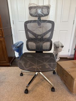 NEW!! ERGONOMIC HIGH-END MESH OFFICE CHAIR