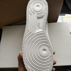 Air Force 1 Size (8 Men) (9.5 Women)