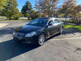 Chevrolet Malibu Black 4-Door Sedan
