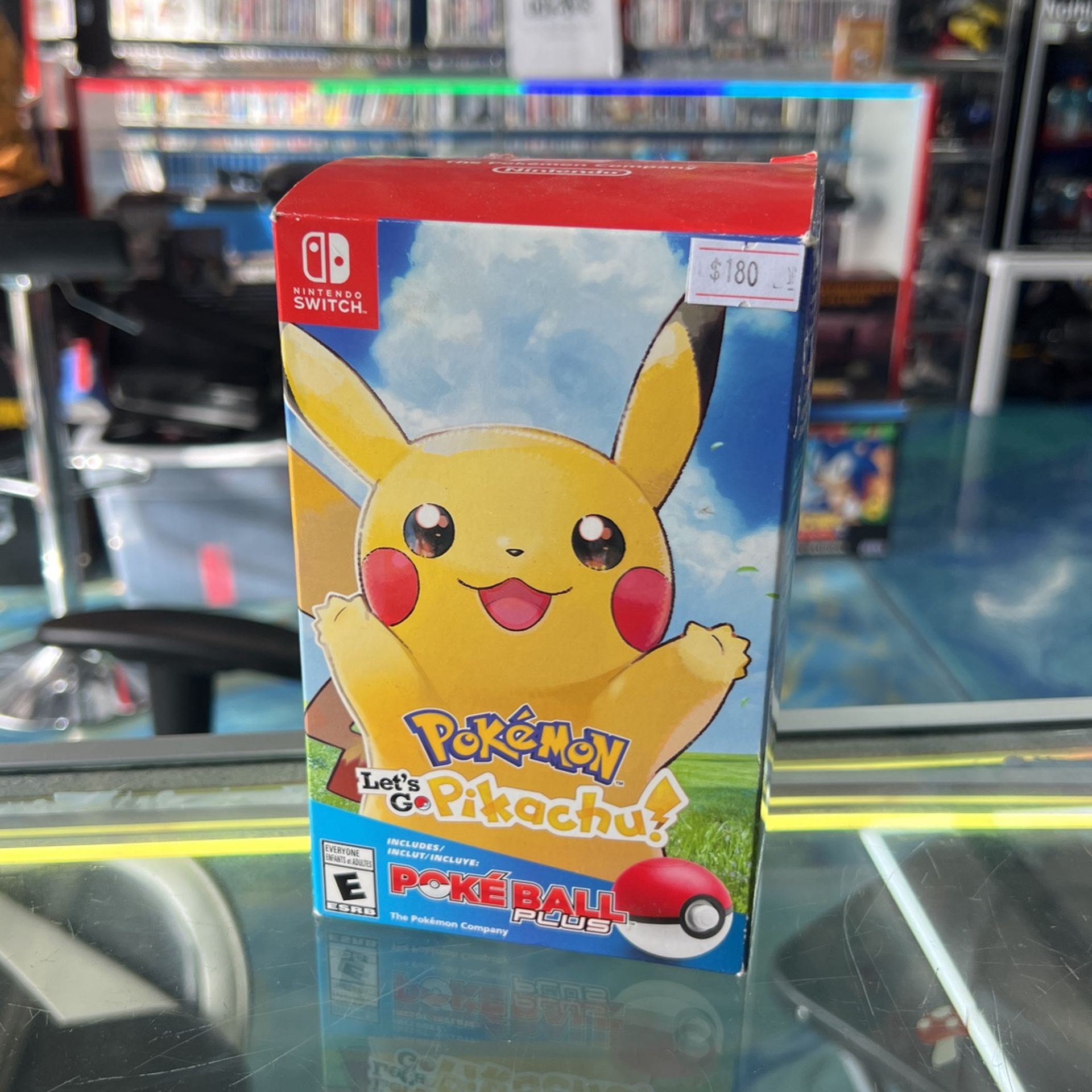 Pokémon Let’s Go Pikachu - 100% CIB