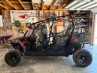2011 Polaris razor