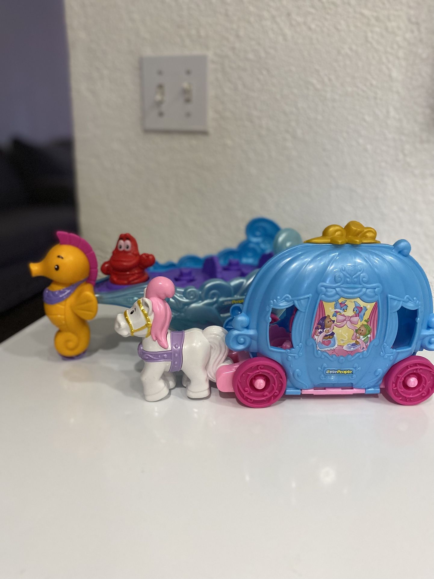 Little People Princess Carriages