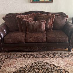 3 Piece Couch Set- 2 Sofas And 1 Love Sofa 