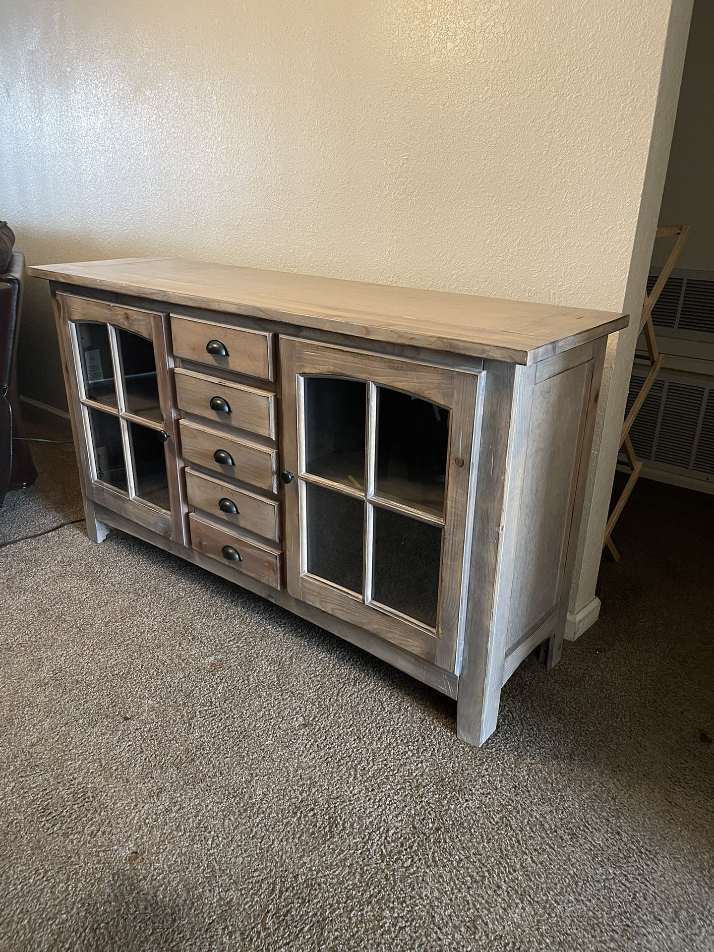 Home Goods TV Stand/Sideboard/Buffet