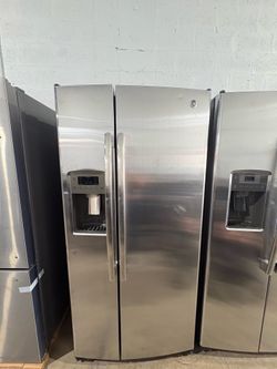 Refrigerator GE 33 inches
