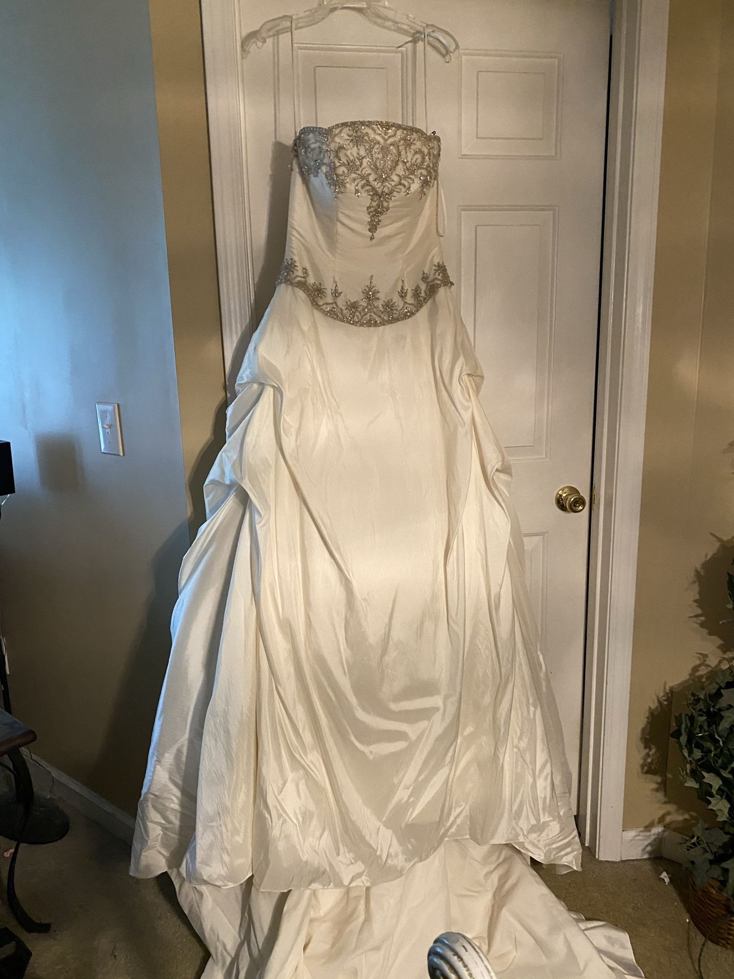 Allure Bridal Gown