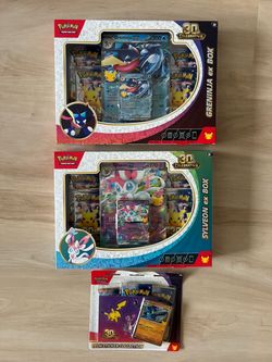 Pokémon TCG 30th Celebration Bundle