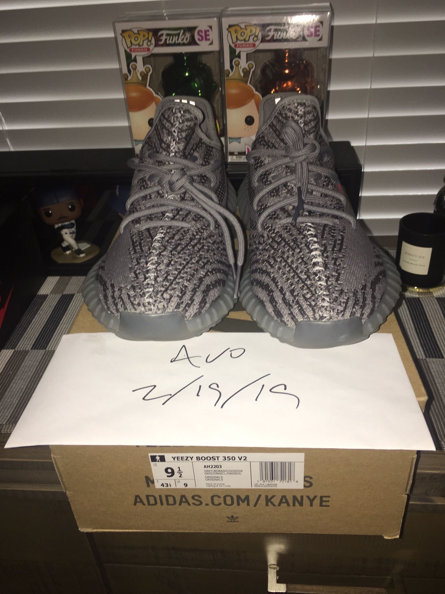 Need gone today - 350 beluga 2.0 Sz 9.5