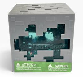 Minecraft Jelly Cubes Collectibles Amethyst Blue Squishy Sensory Fidget Toy NEW