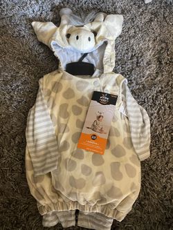 Giraffe costume