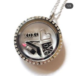 Floating Charms Locket Necklaces Pendants Glass Locket 