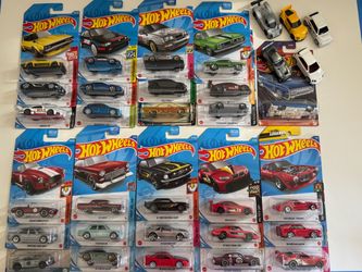 Hot wheels Lot! With 2 lose premiums!
