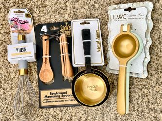 GROUP OF NEW KITCHEN TOOLS