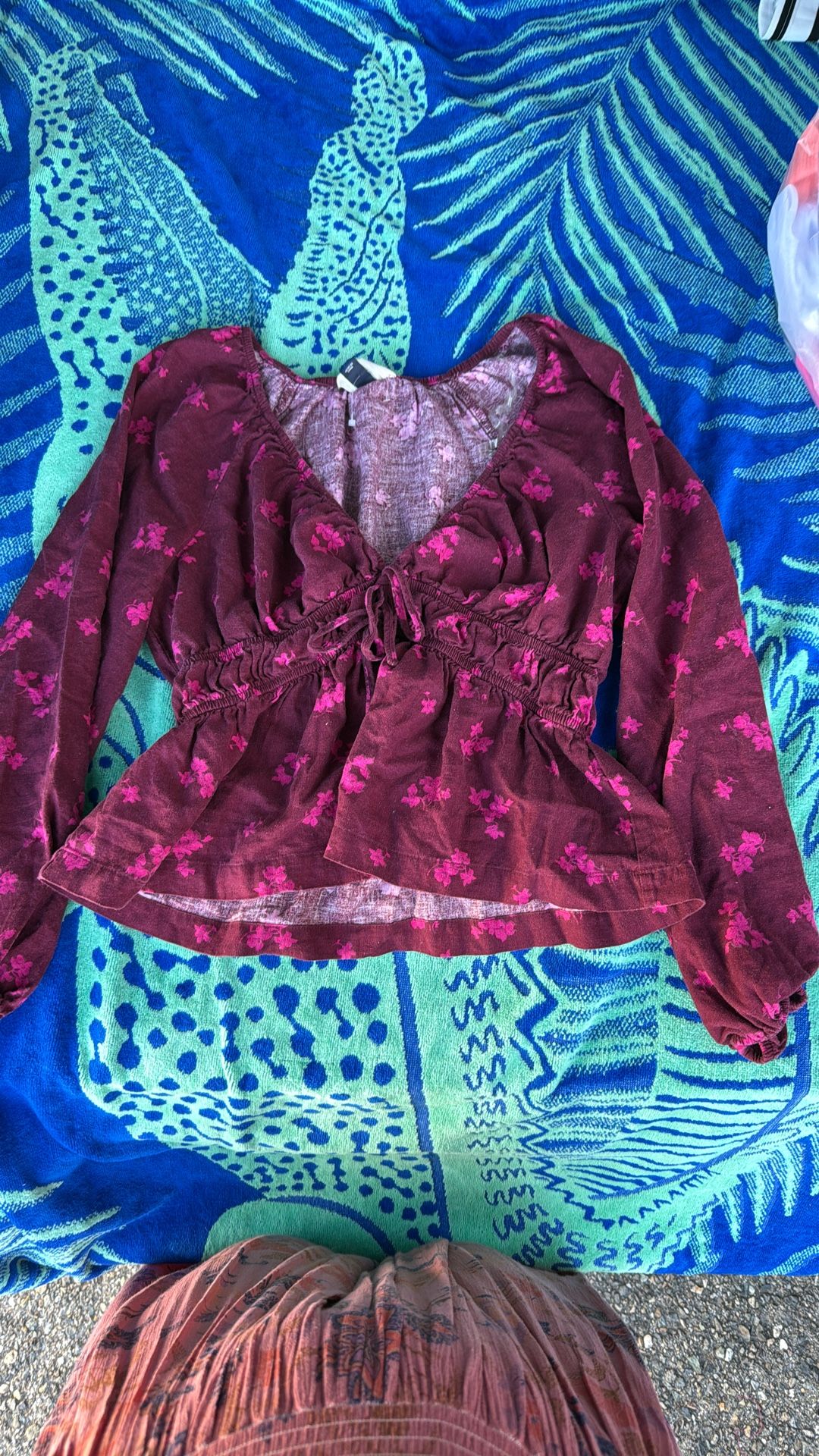 Universal Thread Blouse