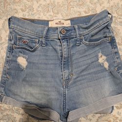 Hollister shorts size 3