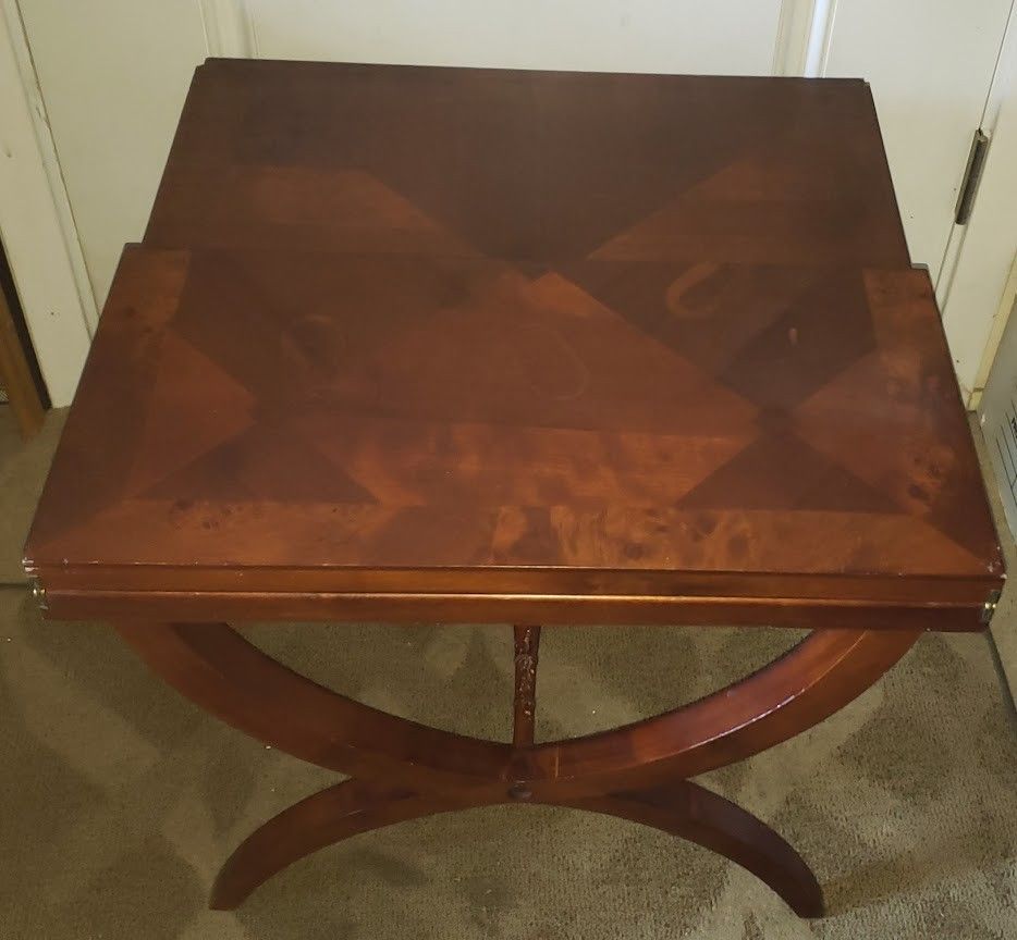 Expandable/Folding Top Wood Coffee/End/Side Table