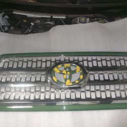 Custom Painted Toyota Tacoma Grille 