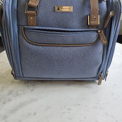 London Fog Carry on or business bag