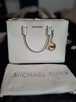 White Michael Kors handbag