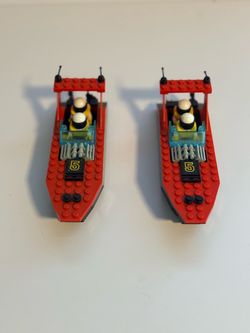 LEGO Dark Shark selling two