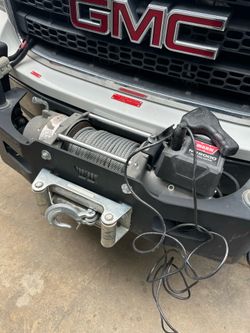 Heavy duty Warn winch