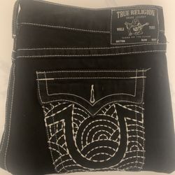 BRAND NEW TRUE RELIGION JEANS 🔥