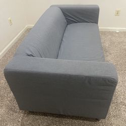 Modern Gray Sofa – Like New Condition 