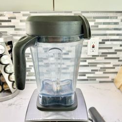 Vitamix 64 OZ Container (only) with Tamper