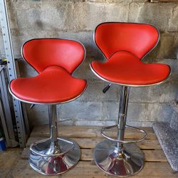2 Bar Stools
