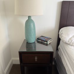 Bed Side Nightstand (with Lamp)