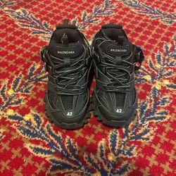 BALENCIAGA TRACKS