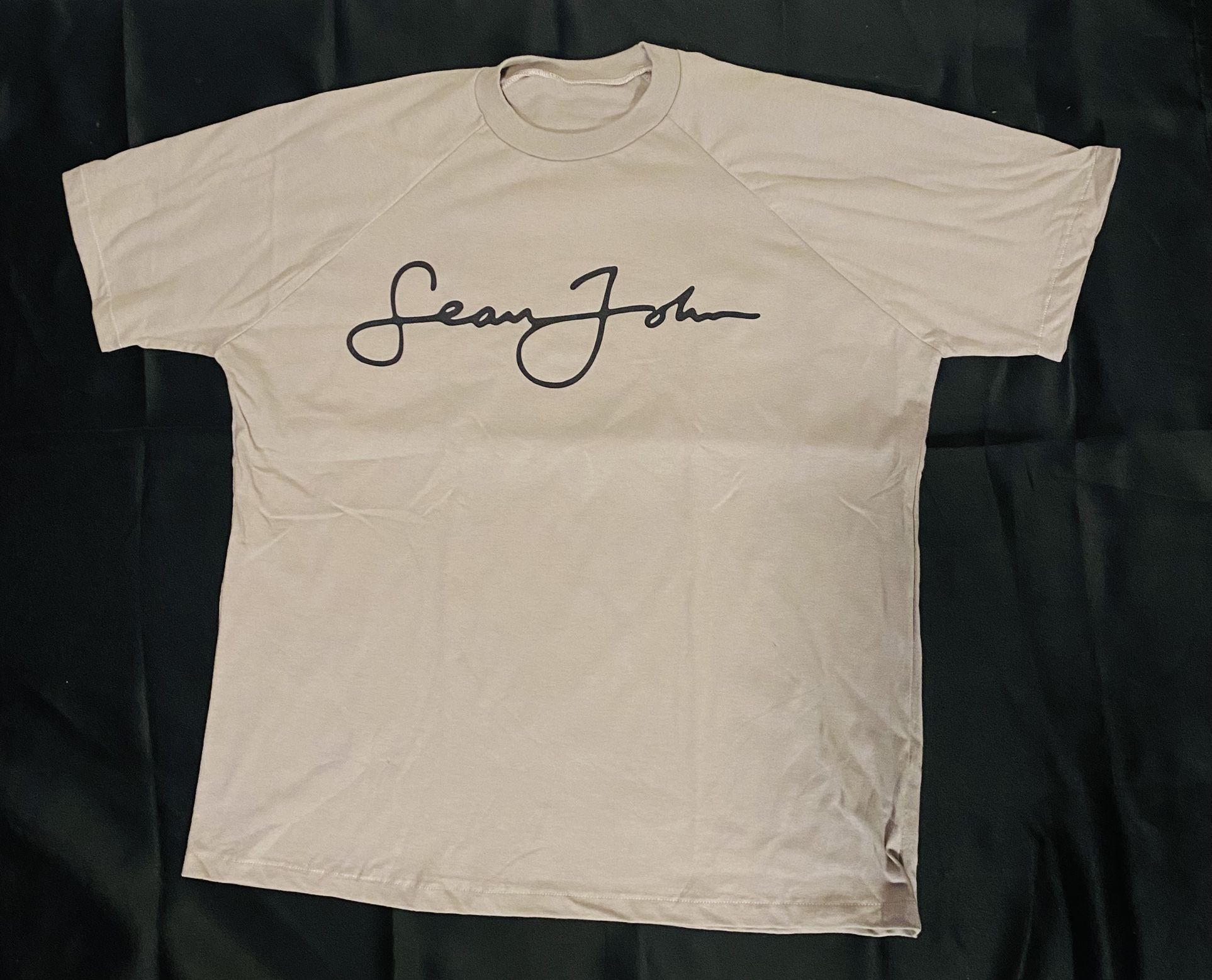 Sean John x Yeezy T-Shirt – Rare 2025 Drop (Same Batch as WLM Tee) – Brand New w/ Receipt