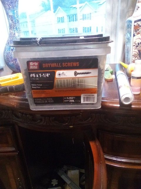 #6/1/4' Rip Right Screws Drywall Screws