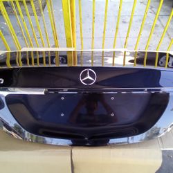 Mercedes S Class S550 trunk Lid