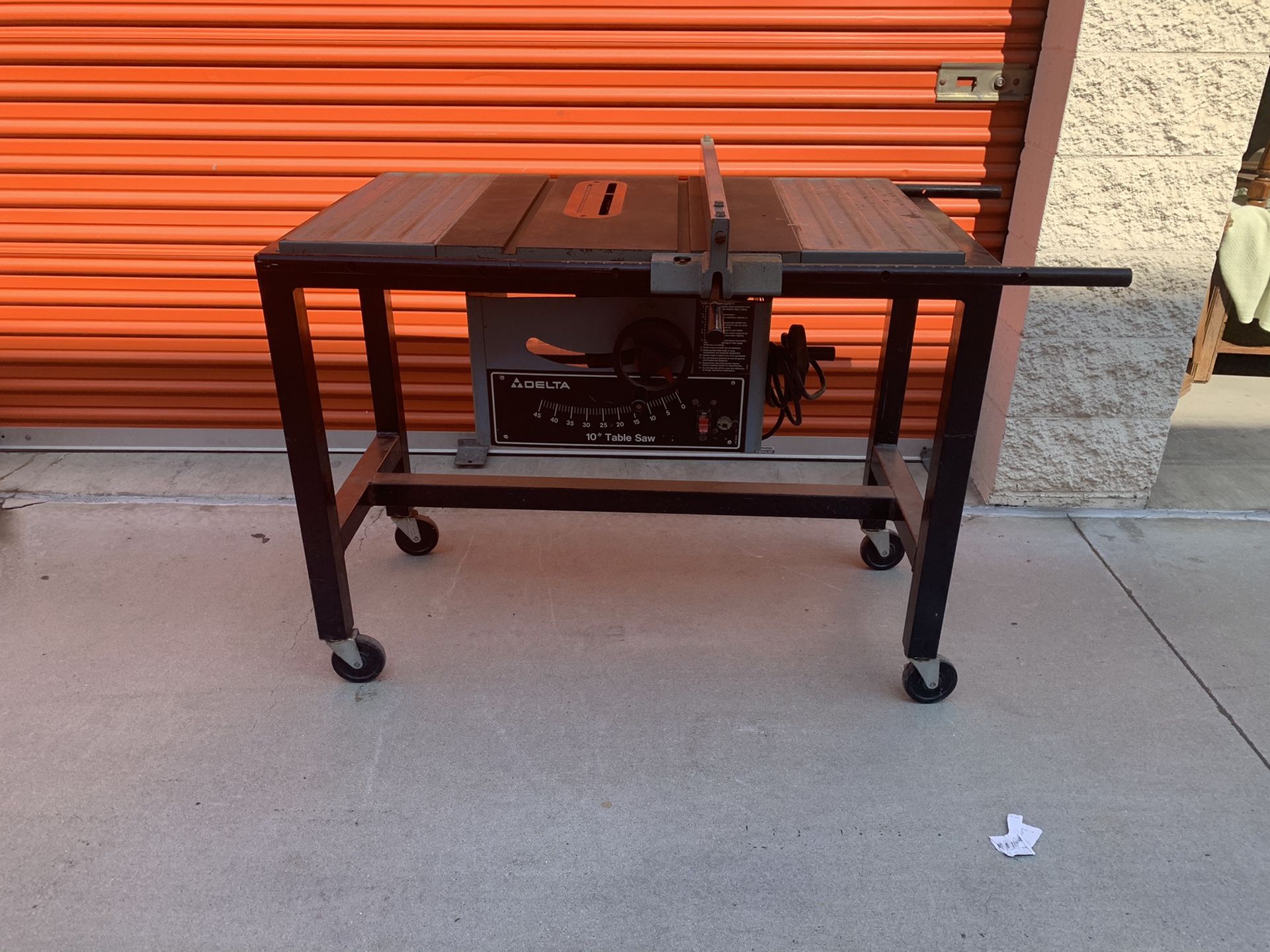Delta 10” Table Saw and steel rolling stand
